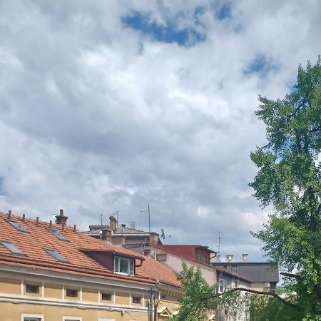 Brand New - Central Apartments Szarajevó Kültér fotó